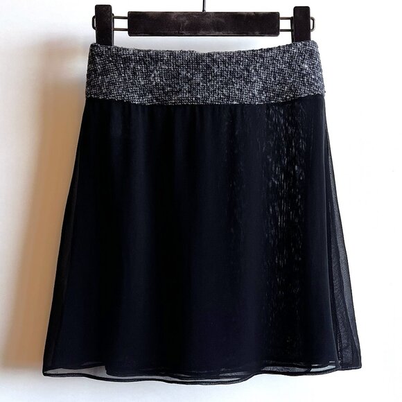 D&G Dolce & Gabbana Black Chiffon Skirt with Wool Boucle Waistband, size 42 (38) - Picture 1 of 7